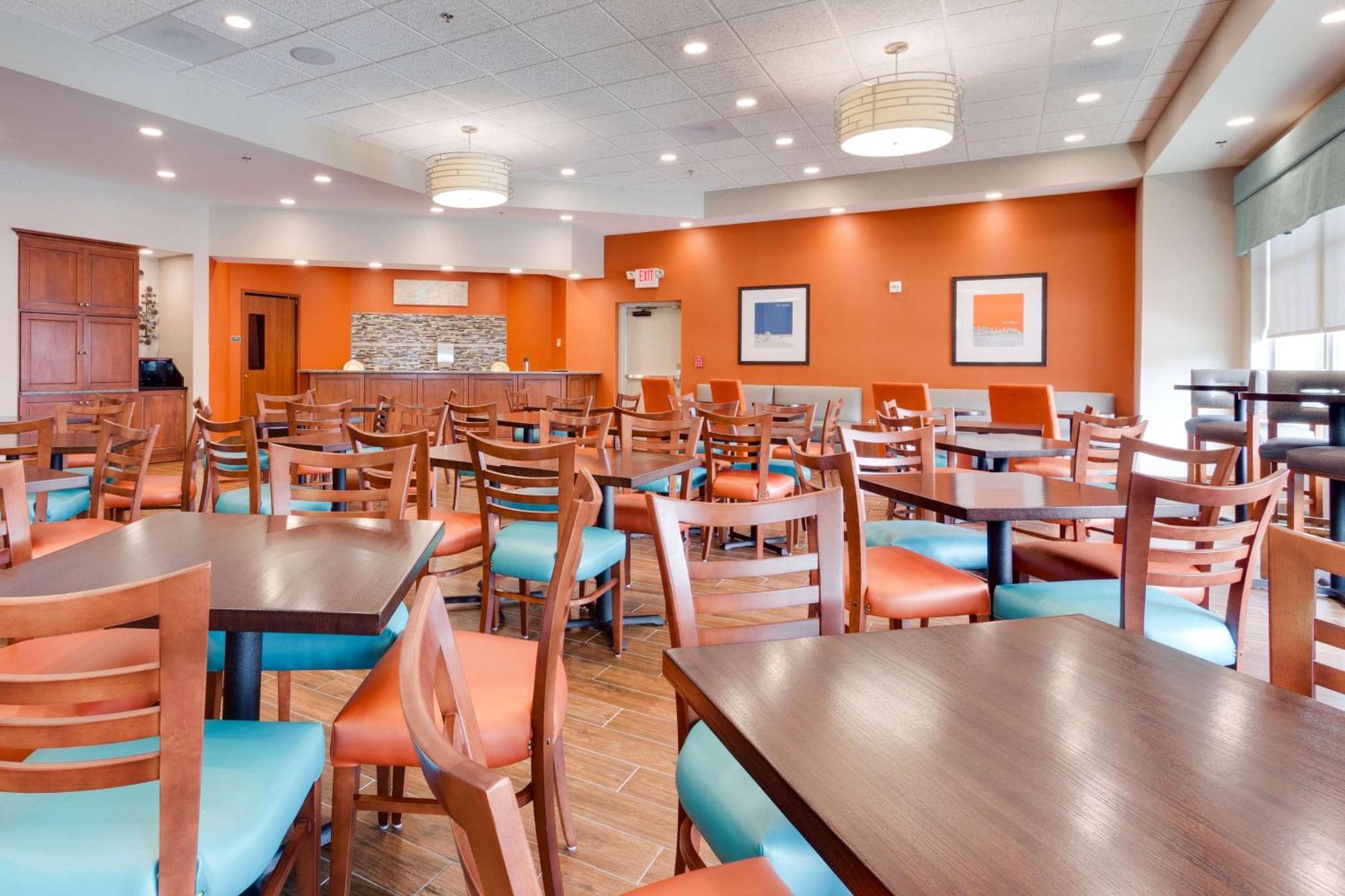德鲁里机场酒店（Hotel Drury&Airport Fgcu Fort Myers）